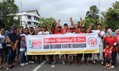 Pengusaha Konter Ponsel Klaten Unjuk Rasa Protes Pembatasan Registrasi Nomor Prabayar