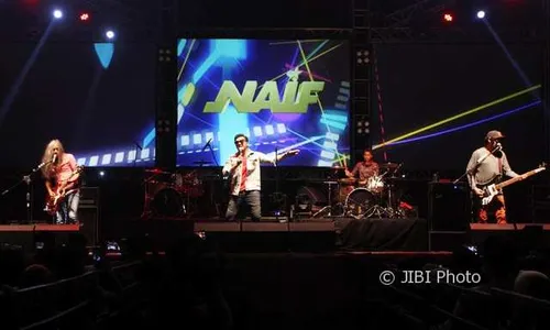 Tiga Tahun Tak ke Solo, Naif Nostalgia di Panggung Artefac 2018