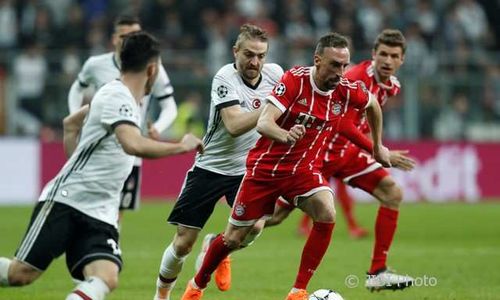 LIGA CHAMPIONS : Man of The Match Besiktas Vs Munchen Adalah Kucing, Kok Bisa?