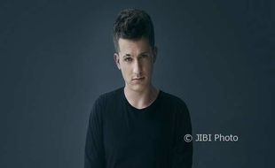 Charlie Puth Rilis Lagu Baru untuk Korban Kekerasan di AS