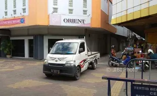 FLYOVER MANAHAN SOLO: Macet di Jalan Utama, Jalan Kampung Jadi Korban