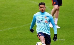 Curi Perhatian! Justin Kluivert Debut di Timnas Belanda pada Usia 18 Tahun