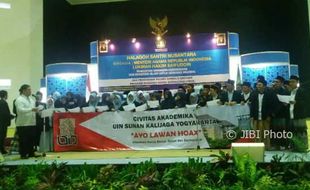 Dosen dan Mahasiswa UIN Deklarasikan Perlawanan Terhadap Informasi Hoaks