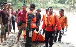 KECELAKAAN GROBOGAN : Tersambar KA Kalijaga, Mbah Manem Tewas Tenggelam di Sungai