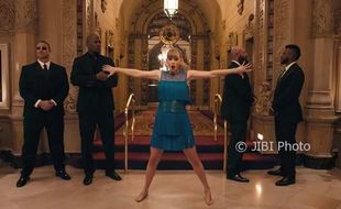 Sering Diejek, Taylor Swift Pamer Kemampuan Dansa di Video Klip Delicate