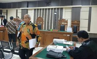 KORUPSI JATENG : Mantan Kepala Perhutani Dituntut 3 Tahun Penjara