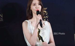 K-POP : Yoona SNSD Raih Penghargaan di Asian Film Awards 2018