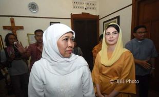 PILKADA JAWA TIMUR 2018 : Arumi Bachsin Jadi Ambasador Khofifah-Emil untuk Pikat Pemilih Milenial