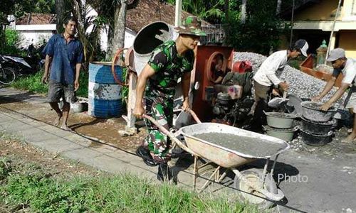 Dua Pelintasan Sebidang Ditutup, Warga di Kulonprogo Bikin Jalan Sendiri