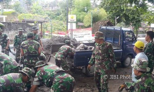 Tak Kenal Waktu, Satgas TMMD di Jogja Tetap Bekerja di Hari Libur