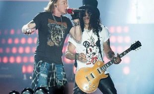 Lirik Lagu November Rain - Guns N Roses