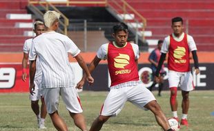 Persis Solo Vs Madura FC Masih 0-0