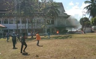 Demo Tolak RKUHP di Kendari Ricuh, 1 Mahasiswa Tewas Tertembak