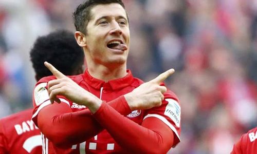 Bayern Munich ke final Piala Dunia Klub Berkat Dua Gol Lewandowski