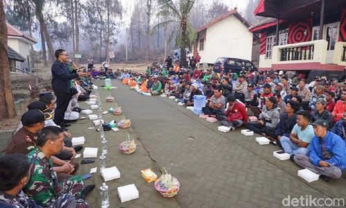 Masih Ada Titik Api, Status Tanggap Darurat di Pengunungan Ijen Diperpanjang