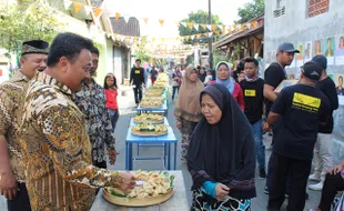 Bakal Calon Bupati Sukoharjo Joko Paloma Apresiasi Festival Kampung Tahu