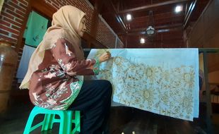 Kisah Di Balik Batik Song Song, Batik Khas Sewulan Madiun