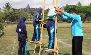 Pengunjung Borobudur Diingatkan Dolanan Tradisional