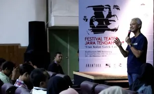 Gubernur Jateng Janjikan Kesinambungan Festival Teater