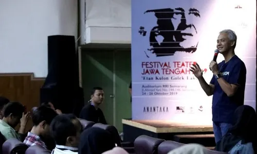 Gubernur Jateng Janjikan Kesinambungan Festival Teater