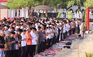 Berharap Hujan, Warga Wonogiri Salat Istisqa Serentak di 8 Kecamatan