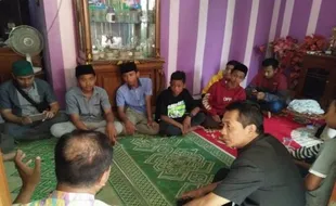 4 Korban Tewas Tol Cipali Dimakamkan di Batang