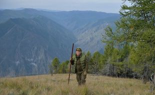 Rayakan Ultah Ke-67, Presiden Rusia Mendaki Gunung Siberia