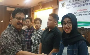 PWI Jateng Tuntaskan 6 Pekan Sekolah Jurnalistik di Unissula Semarang