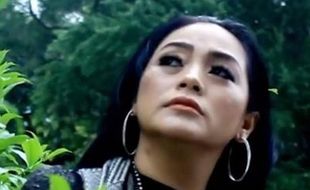 Jarang Disorot, Ini Fakta Menarik Istri Didi Kempot