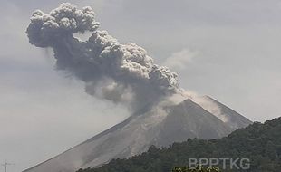 Warga Tlogolele Boyolali Santai Hadapi Erupsi Merapi