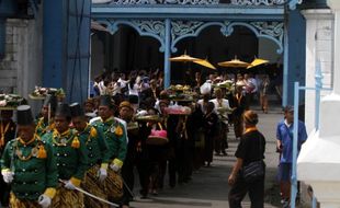 Misteri Sejarah Miripnya Bangunan Di Solo dan Jogja