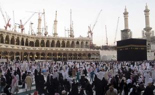 Hore! Mulai 23 Agustus Biaya Umrah dan Perjalanan Keagamaan Bebas PPN