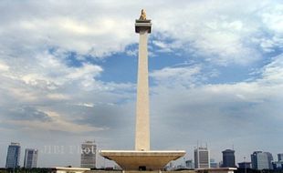 Presiden Jokowi Prihatin 2 Anggota TNI Jadi Korban Ledakan Granat di Monas