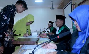 Nikah Massal Boyolali, Pasangan Tertua 54 Tahun