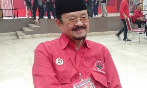 Transformasi Penampilan Wawali Solo Achmad Purnomo: Bersih, Berewokan, Bersih Lagi