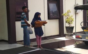 Polisi Tangkap Tersangka Penculik Bayi di Trenggalek, Ternyata Tetangga