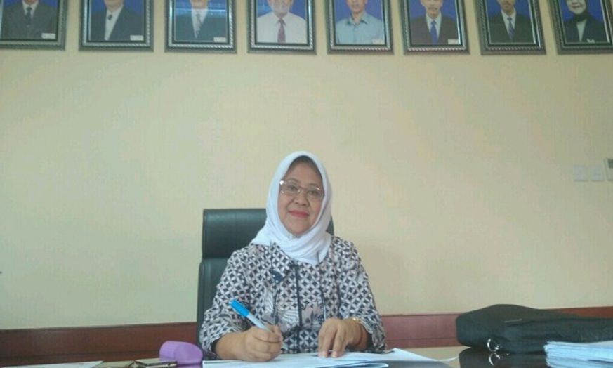 Yulia Budiwati, Direktur UT Surakarta Memulai Karier Dosen Karena Inspirasi Sang Ayah