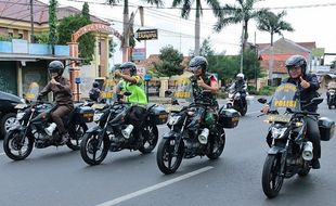 Wow, Pimpinan Kudus Pantau Natal Pakai Motor