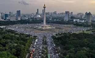 Bantah Jimly, Pengamat LIPI Sebut Pendukung Rizieq Sedikit Tapi Ramai di Medsos