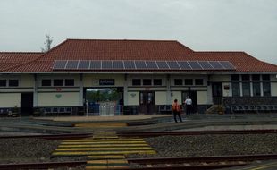 Gunakan PLTS, Stasiun Batang Diganjar Rekor Muri