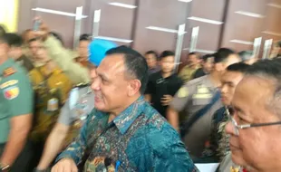 Datang Ke Surabaya, Ketua KPK Mengaku Tidak Happy dengan OTT