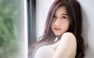 Foto-Foto Cantik Jarunya Boonya Penyanyi Maling King Kong