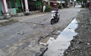 Kabar Baik, Jalan Randusari-Klaten Akan Dibenahi