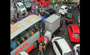 Curhatan Driver Taksi Online: Proyek Flyover Purwosari Solo Bikin Jarak dan Waktu Tempuh Jadi Berlipat-Lipat