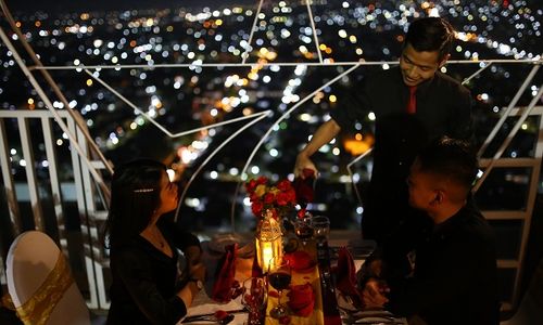 Valentine’s Day di Star Hotel Semarang Hanya untuk 15 Pasangan