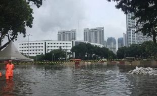 Banjir Kepung Jakarta, Underpass Kemayoran Tenggelam hingga 7 Meter