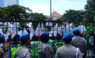 Tim Pengacara Sebut 10 Demonstran Semarang Masih Ditahan Polisi