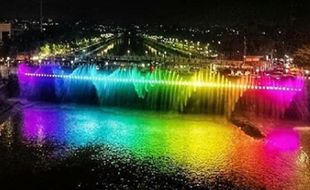 Bridge Fountain Bikin Pesona Semarang Tak Kalah dari Korea Selatan