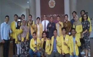 BEM Unnes Desak Rektor UGM Umumkan Hasil Investigasi Plagiarisme