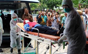 Latihan Penanganan Pasien Corona, Karyawan RSUD Sragen Deg-Degan